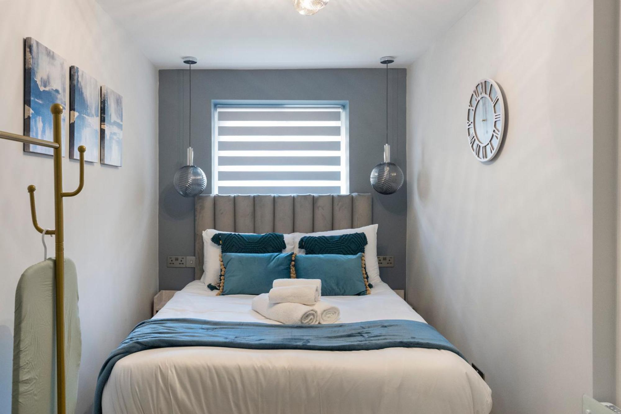 Urban Nest - Stylish Escape *
